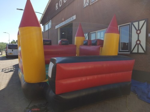 Springkussen Kasteel (rood/geel)